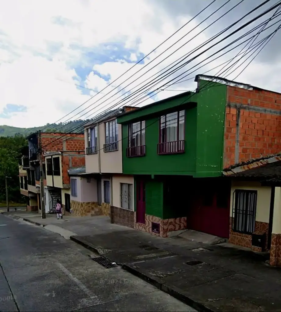 CASA EN REMATE Código: 71179