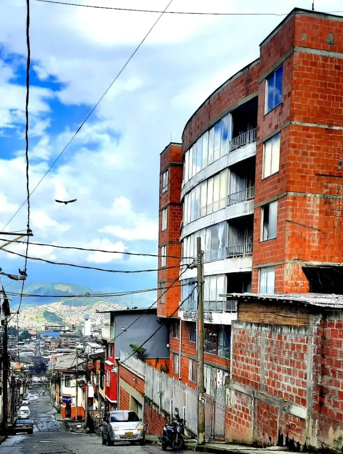 APARTAMENTO DUPLEX EN REMATE